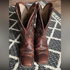 Women’s Ariat boots Delilah style